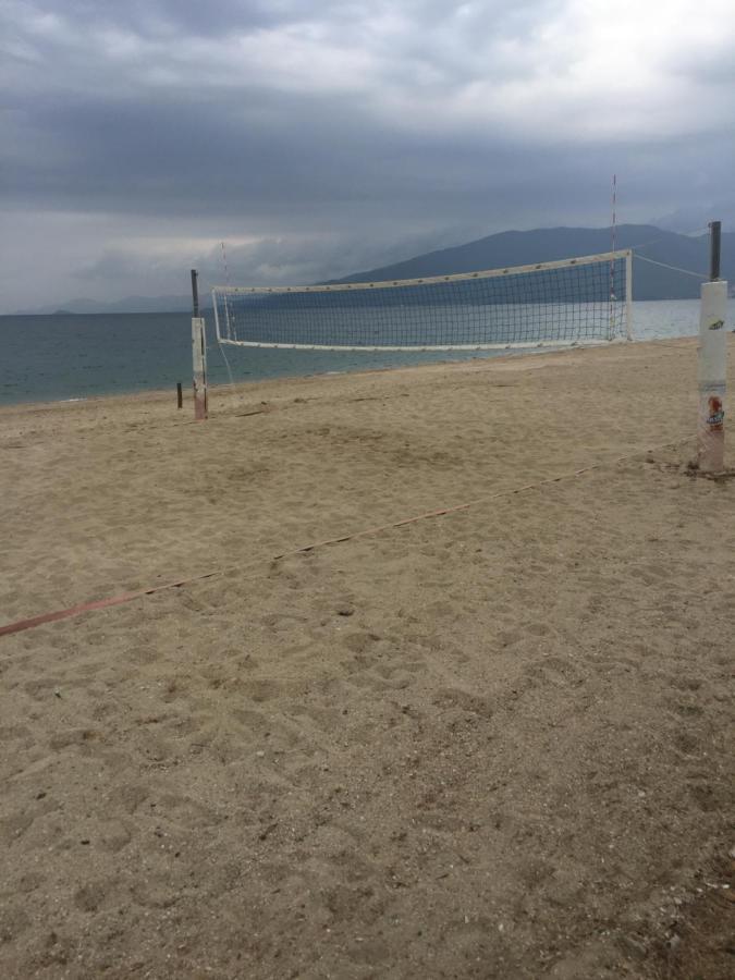 Thomas Vrasna Close To The Sea Esterno foto